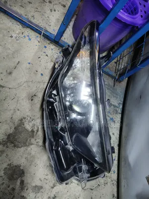 Toyota Auris 2018 Non Xenon