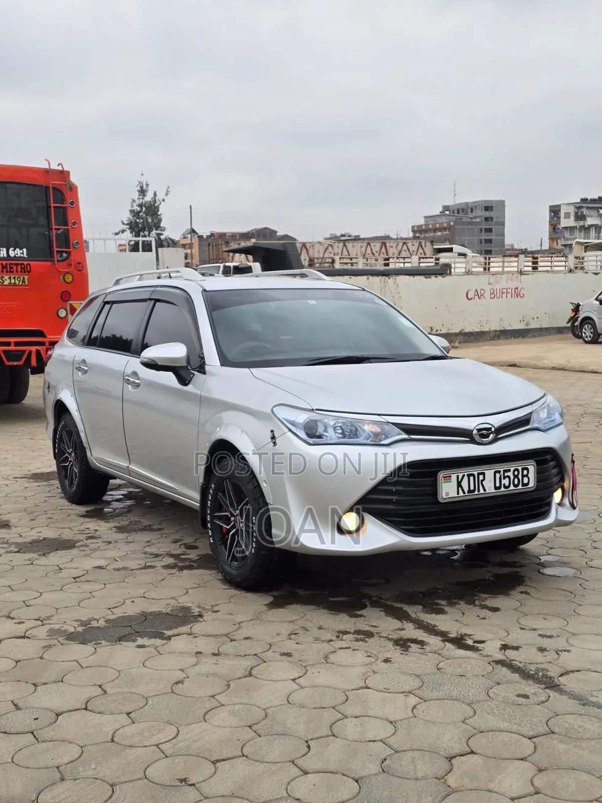 Toyota Corolla Fielder 2017 Silver