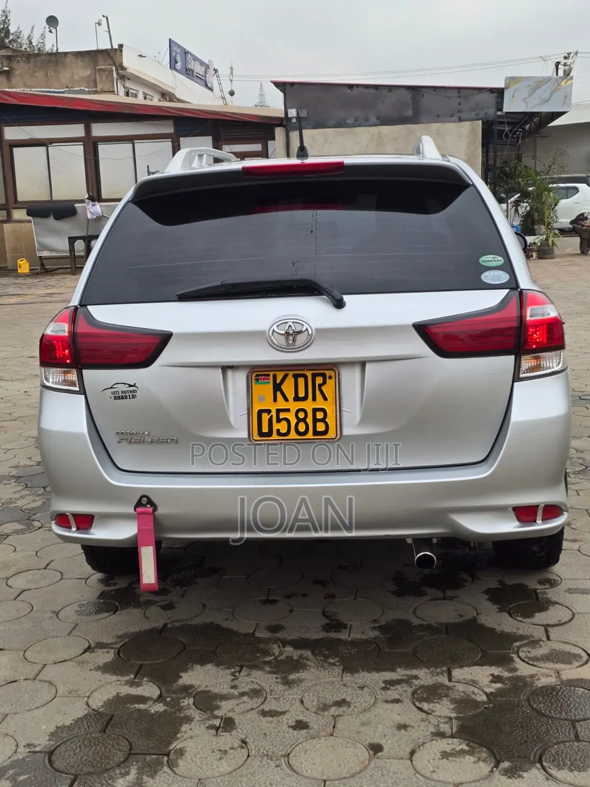 Toyota Corolla Fielder 2017 Silver