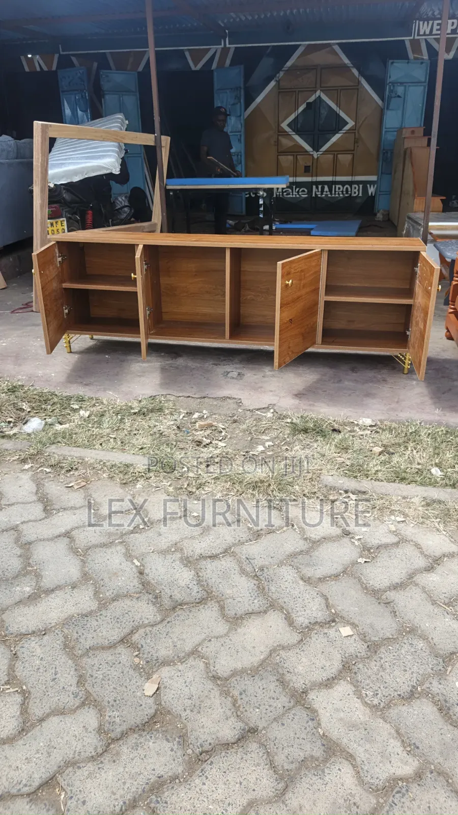 6fts Long TV Stand