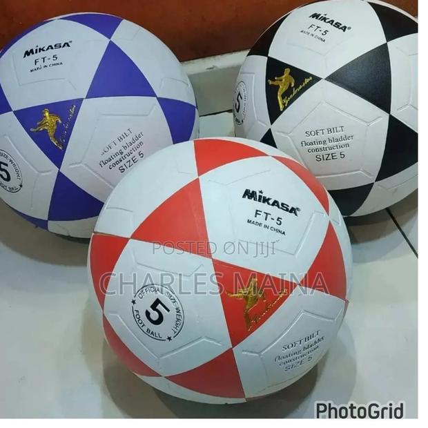 Mikasa Football Size 5 Tubeless