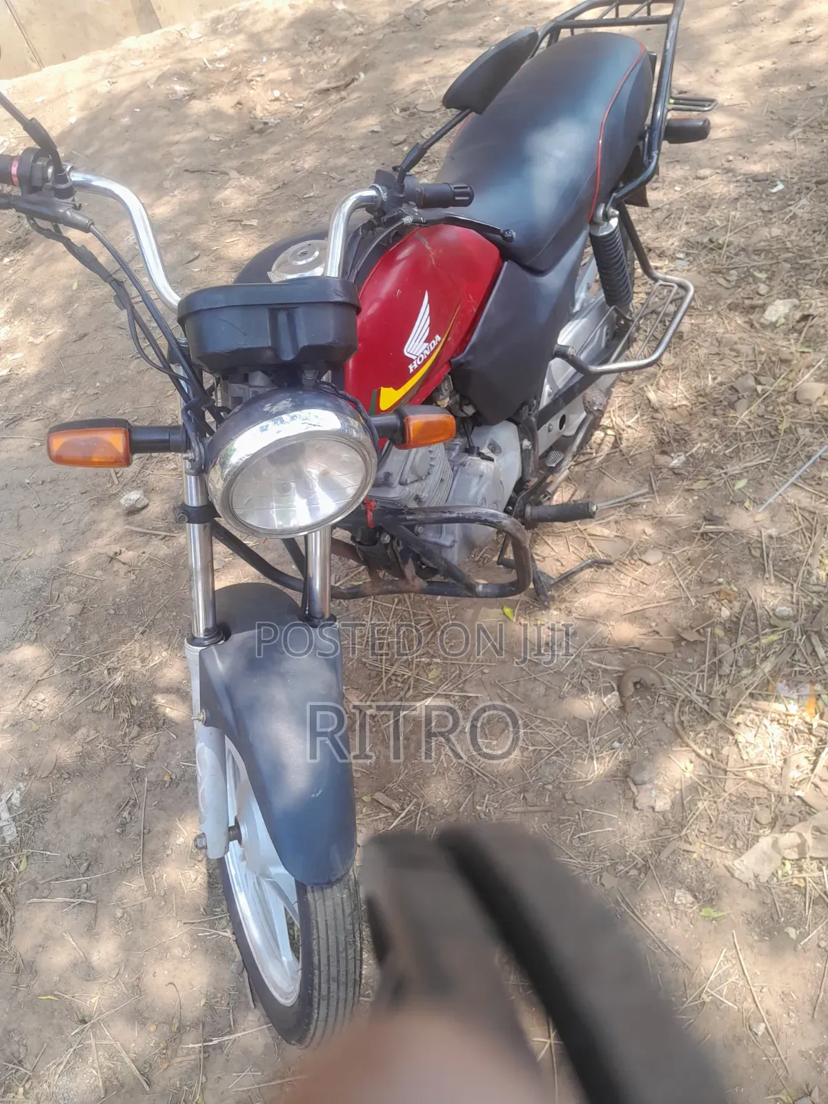 Honda 2022 Red