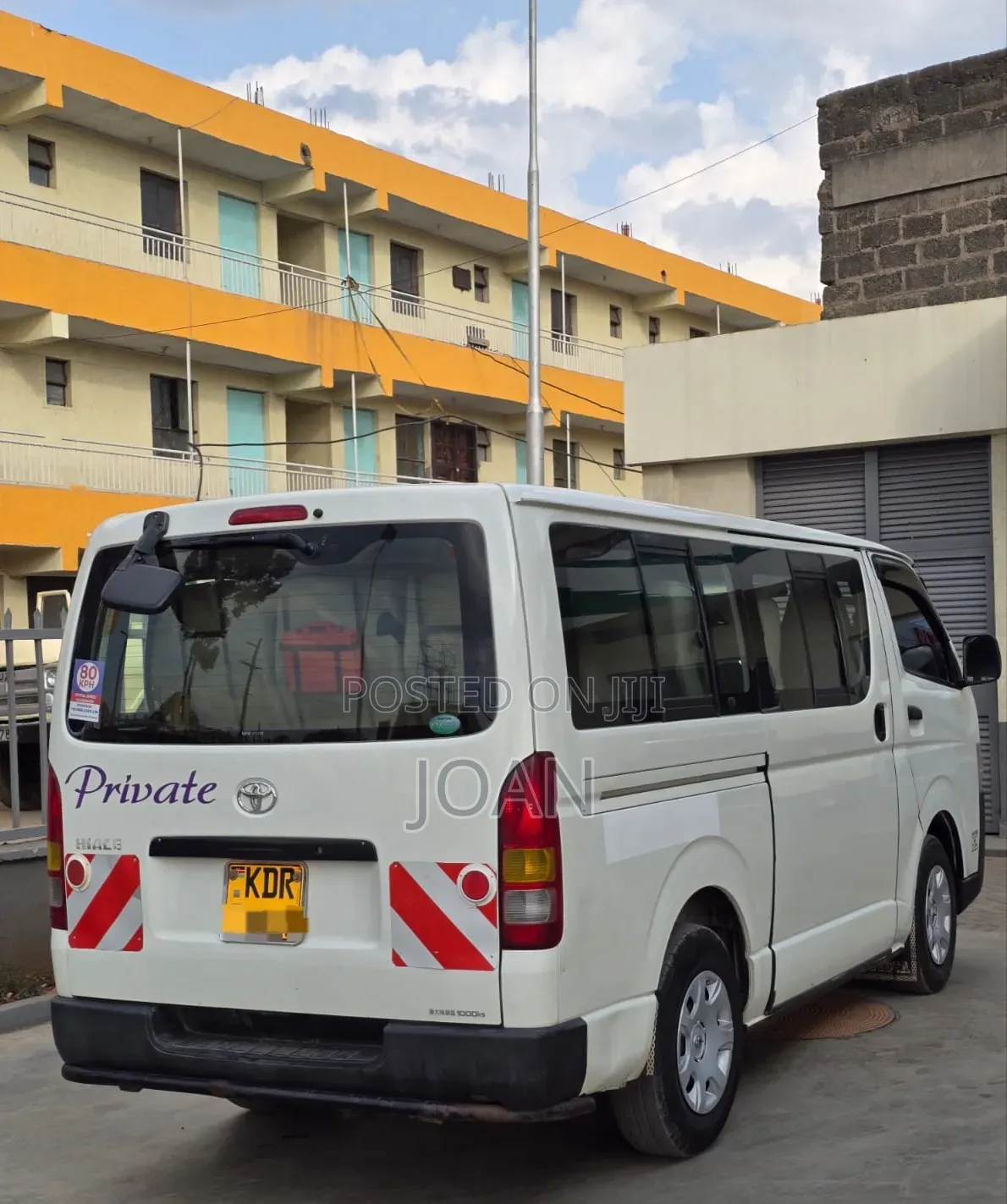 Toyota HiAce 2016 White