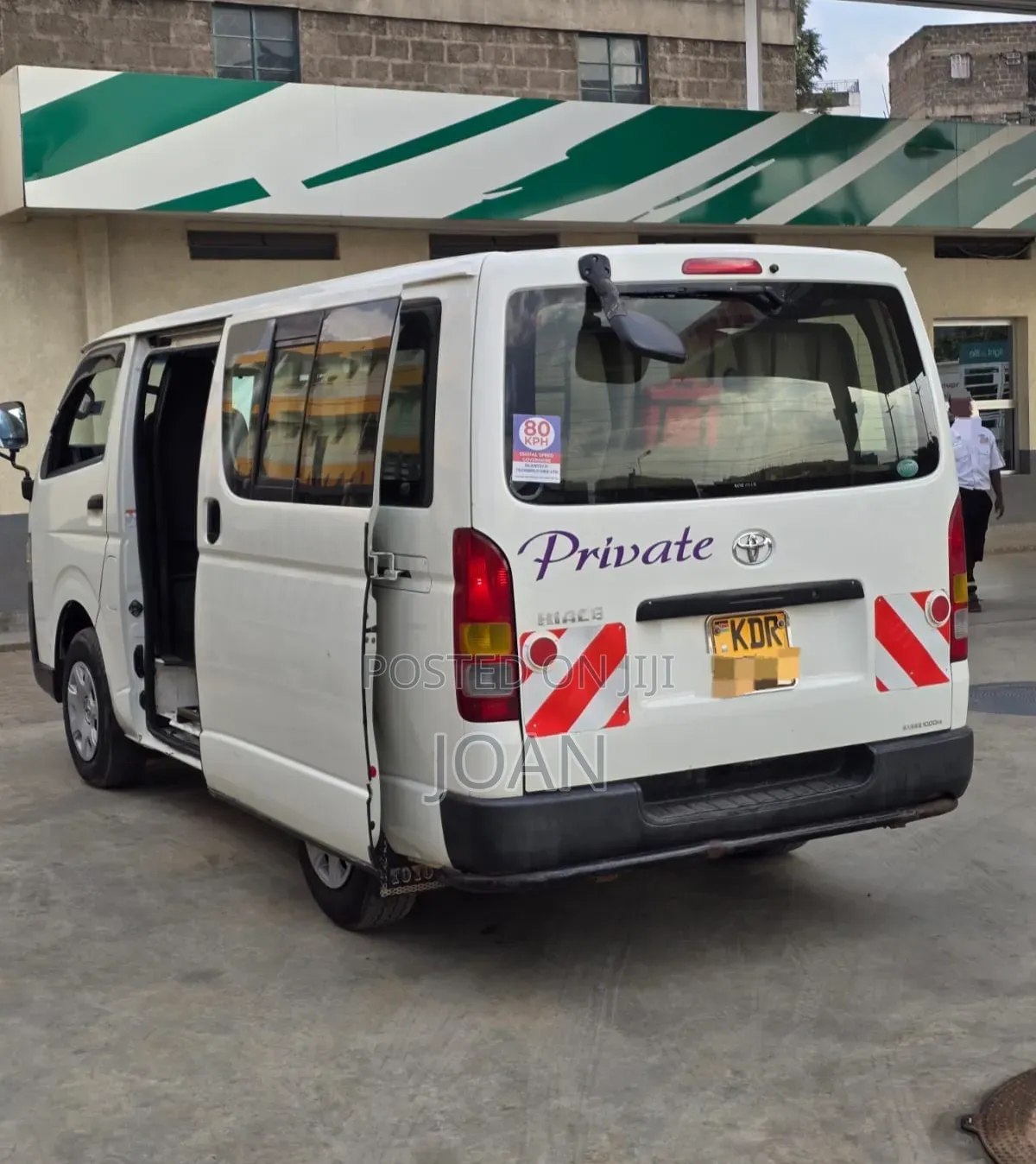 Toyota HiAce 2016 White