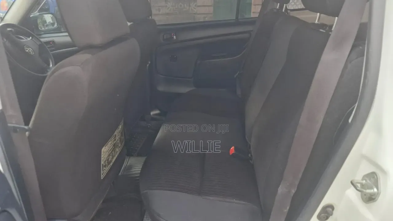 Toyota Succeed 2018 White