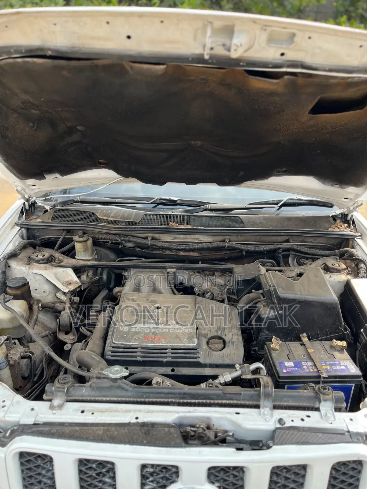 Toyota Kluger 2004 White