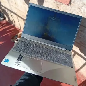 Laptop Lenovo Ideapad 3 8GB Intel Core i5 SSD 512GB