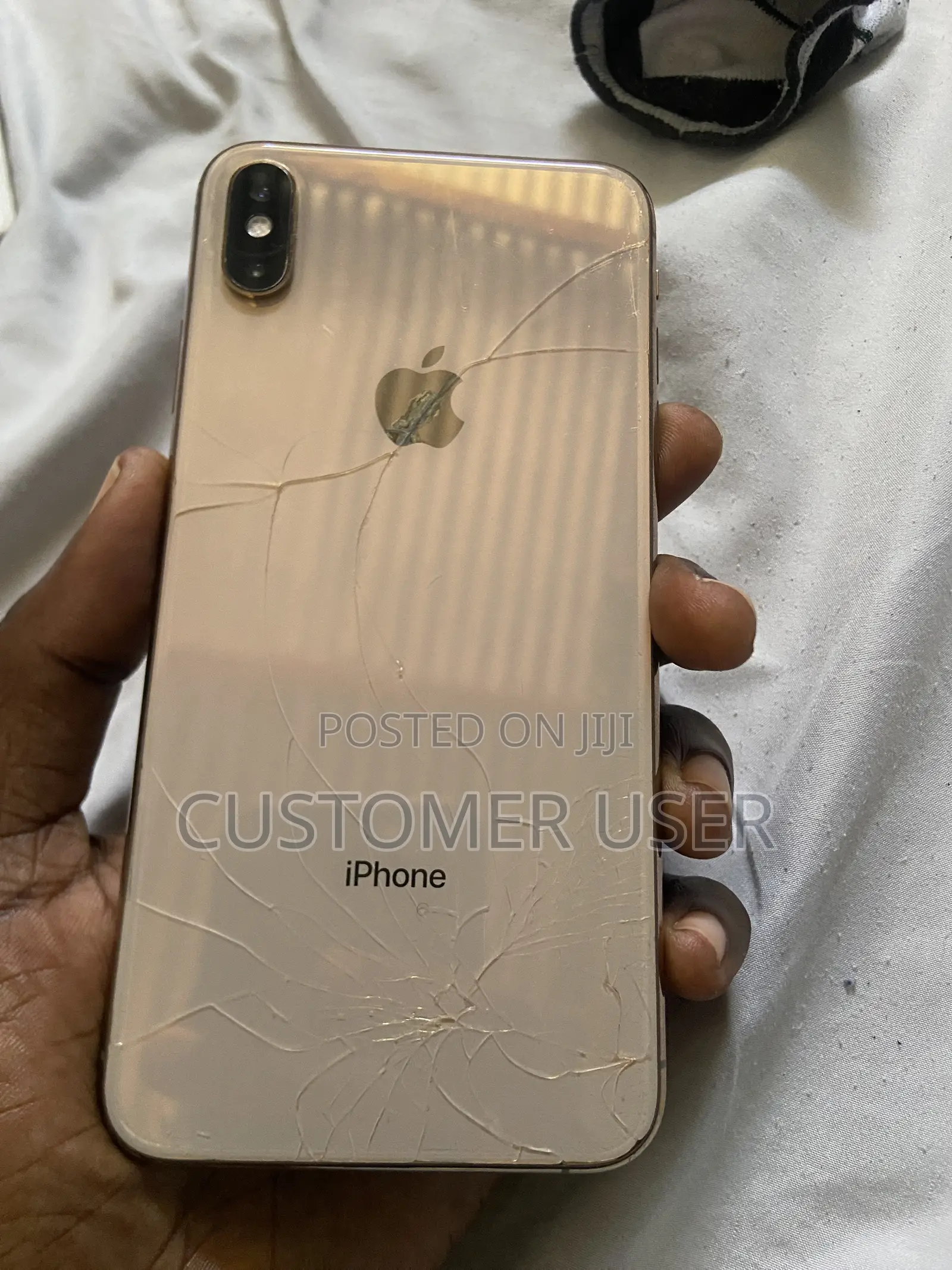 Apple iPhone XS Max 64 GB Gold