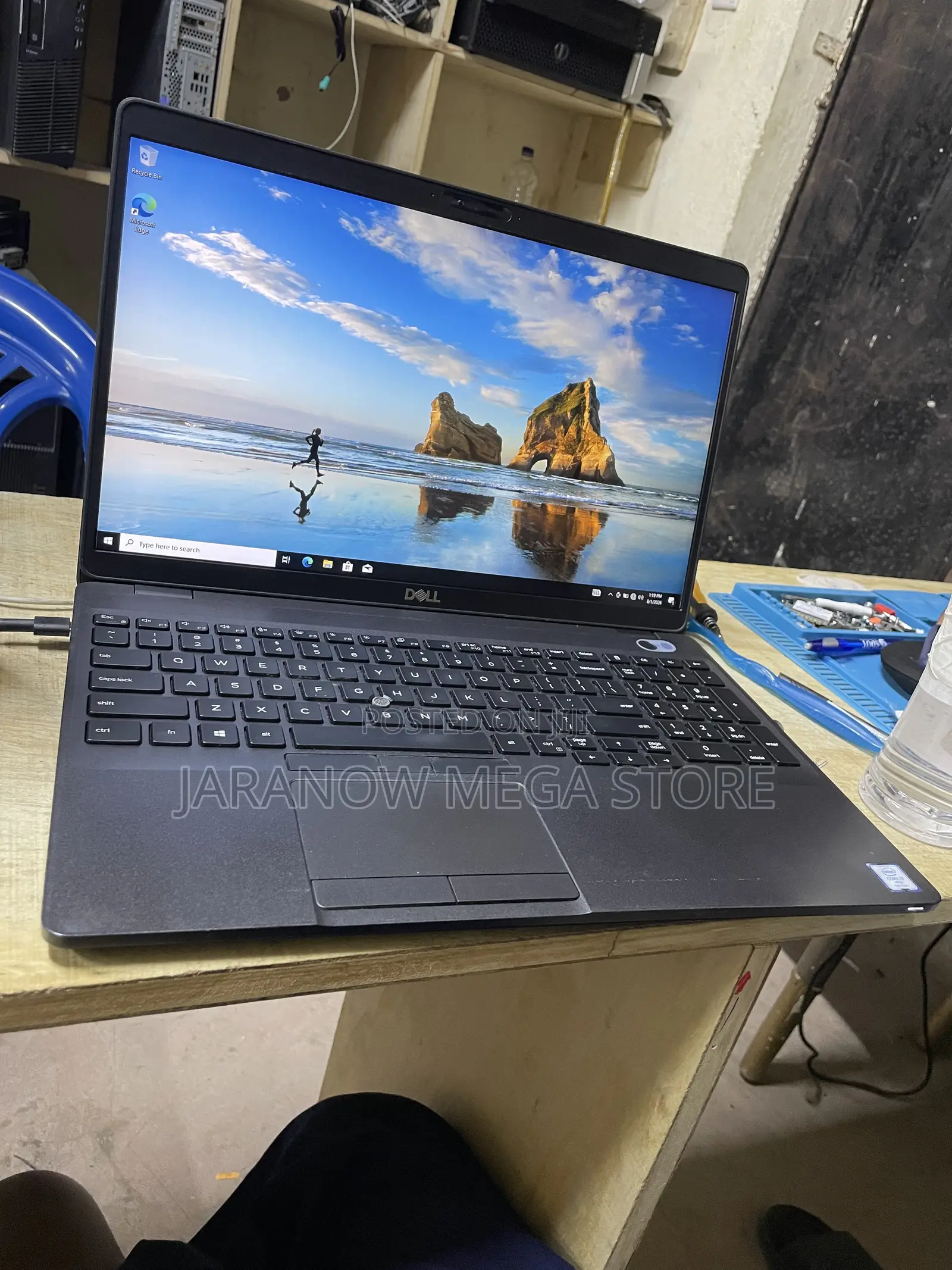 Laptop Dell Latitude 5300 8GB Intel Core i7 SSD 256GB