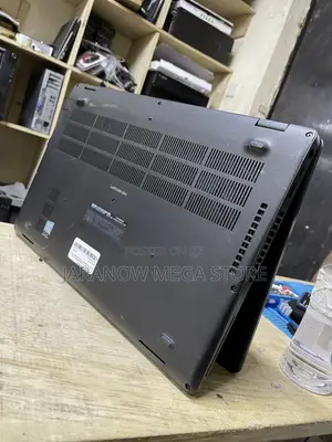 Laptop Dell Latitude 5300 8GB Intel Core i7 SSD 256GB