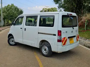 Toyota TownAce 2010 White