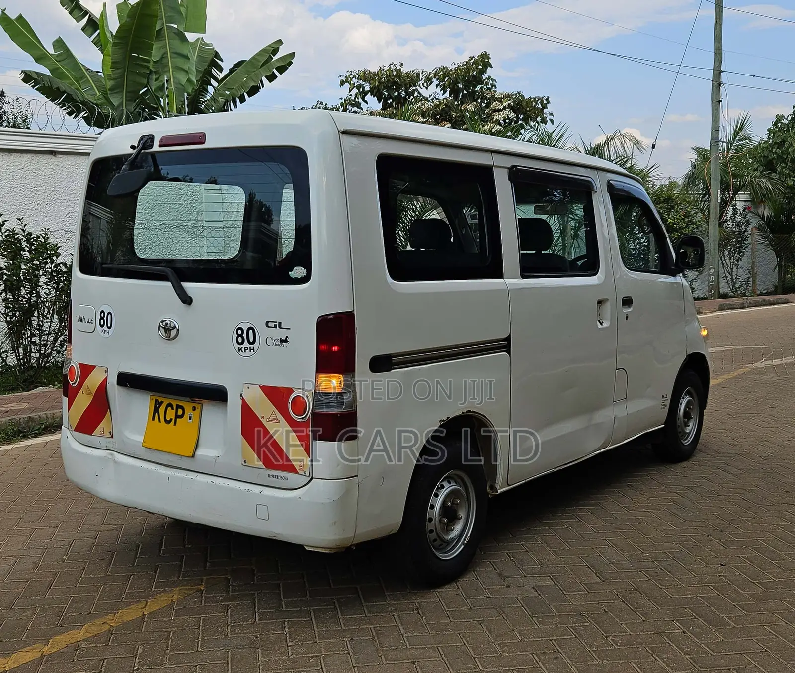 Toyota TownAce 2010 White