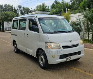 Toyota TownAce 2010 White