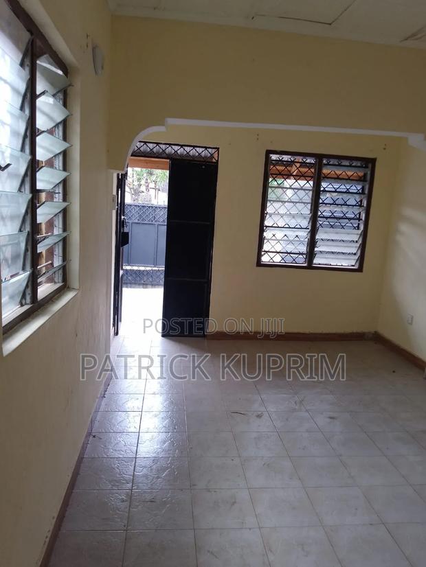 1bdrm House in Kiembeni Estate for rent