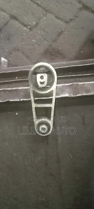 2005 Mazda Demio Mountain