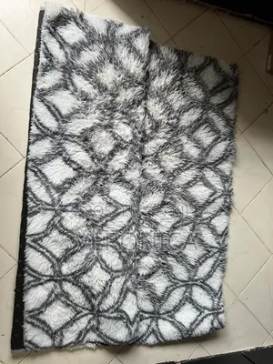 Fluffy Carpet