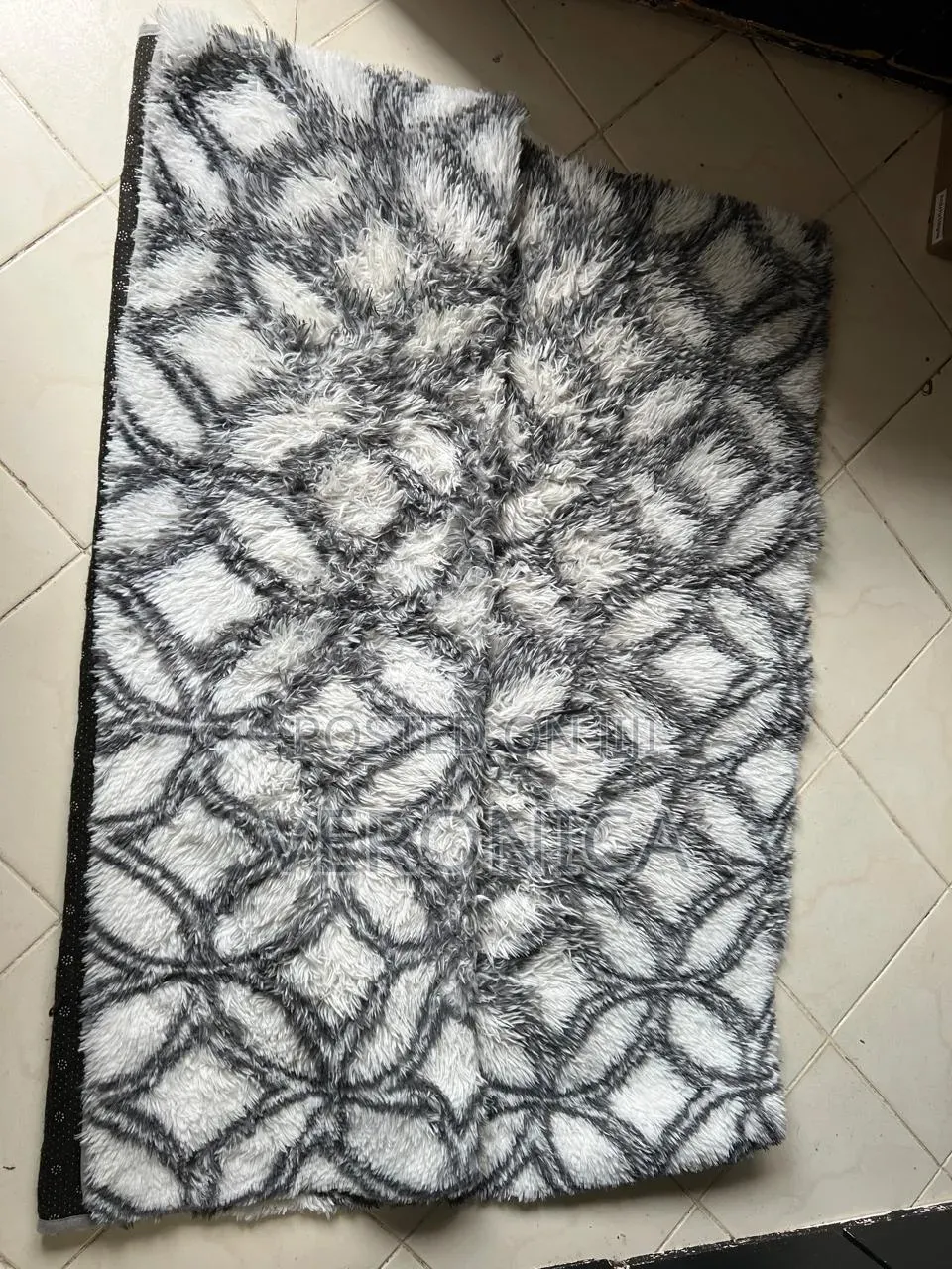 Fluffy Carpet