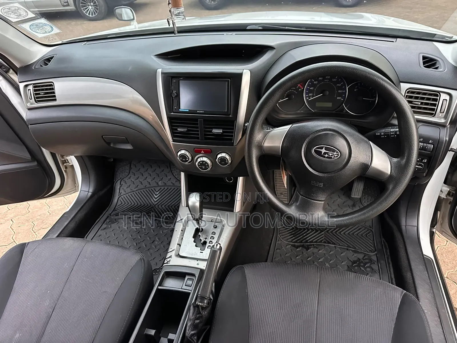 Subaru Forester 2011 White