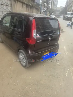Nissan Dayz 2018 Brown