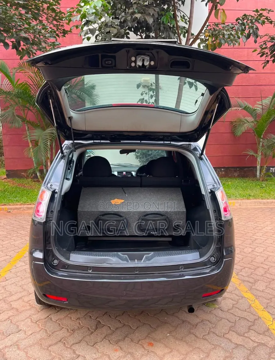 Mitsubishi Colt Plus 2009 Black