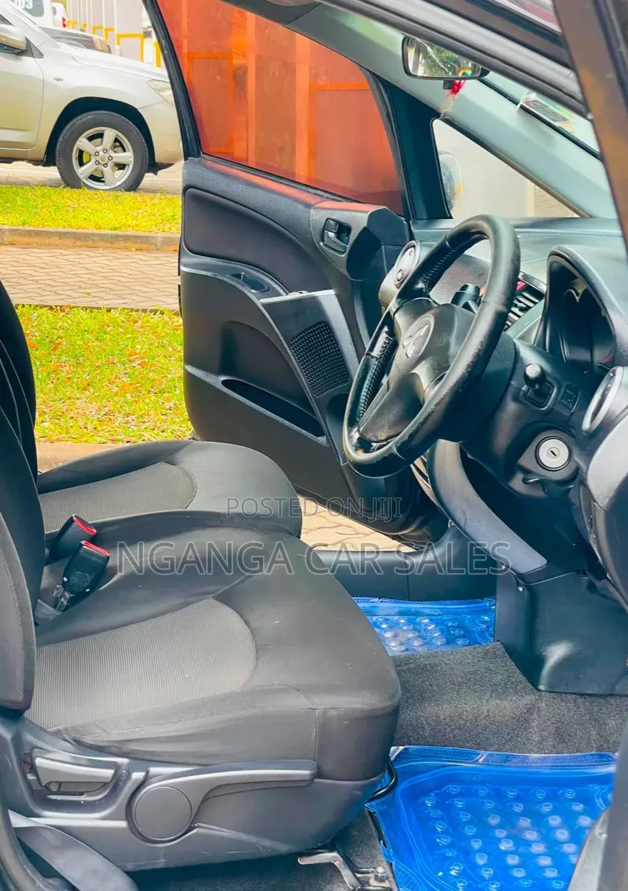 Mitsubishi Colt Plus 2009 Black