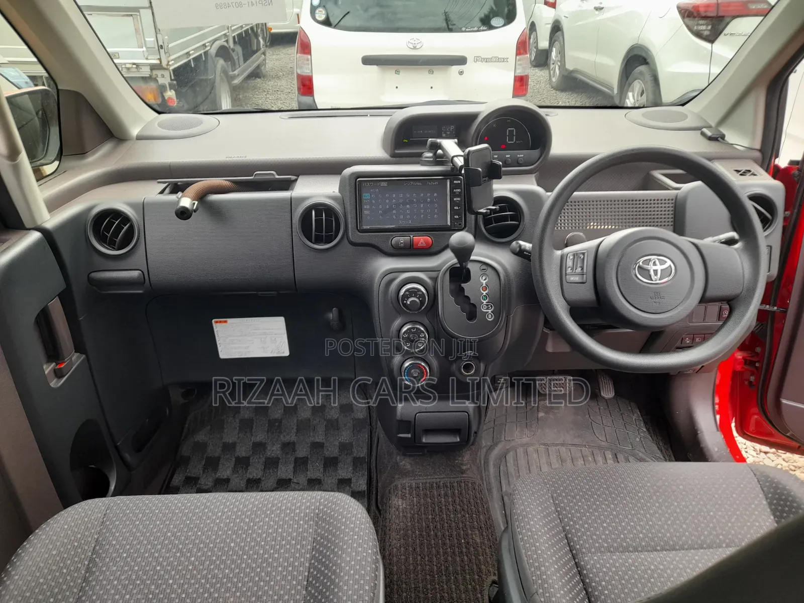 Toyota Porte 2019 Red