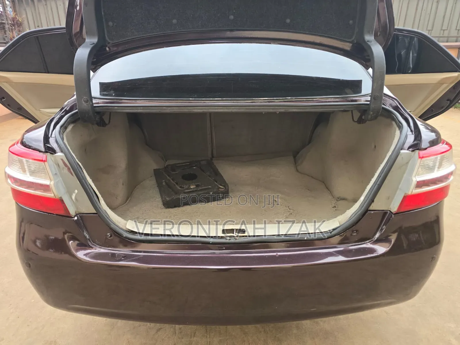 Toyota Premio 2011 Burgundy