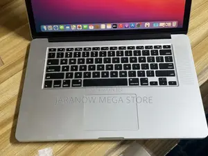 Laptop Apple MacBook Pro 16GB Intel Core i7 SSD 1T