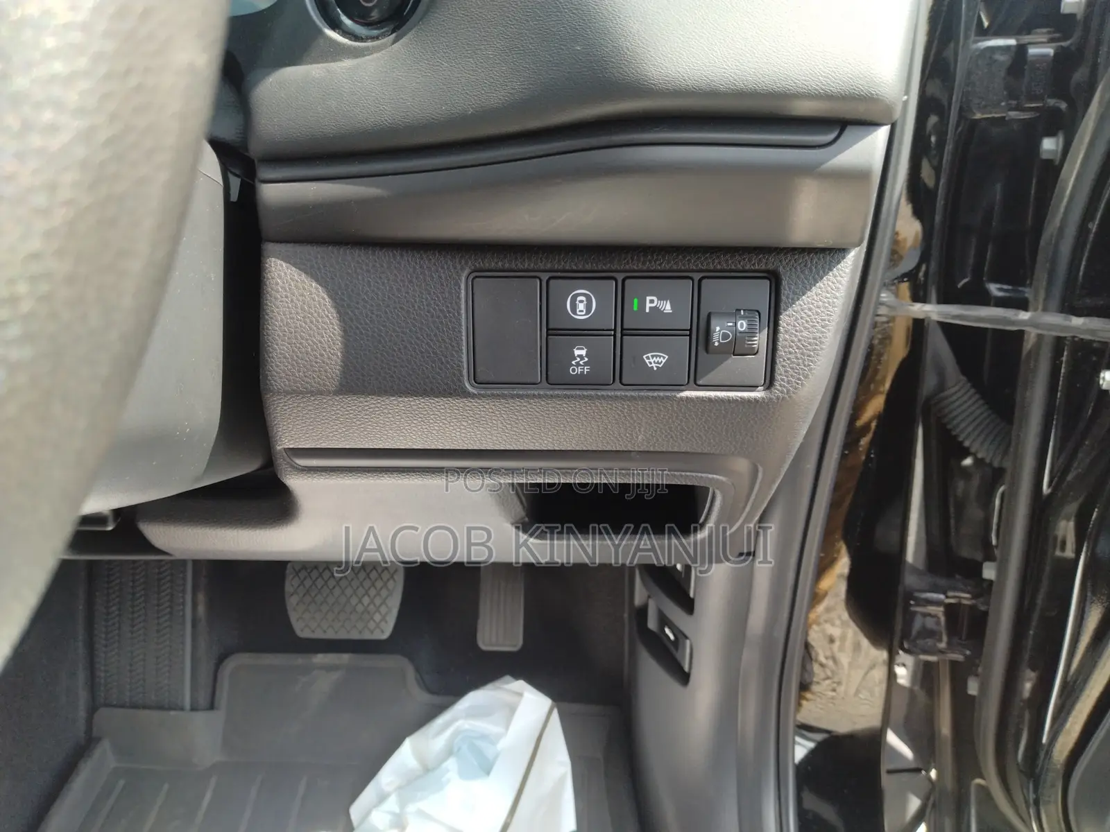Honda Vezel 1.5 4WD 2021 Black