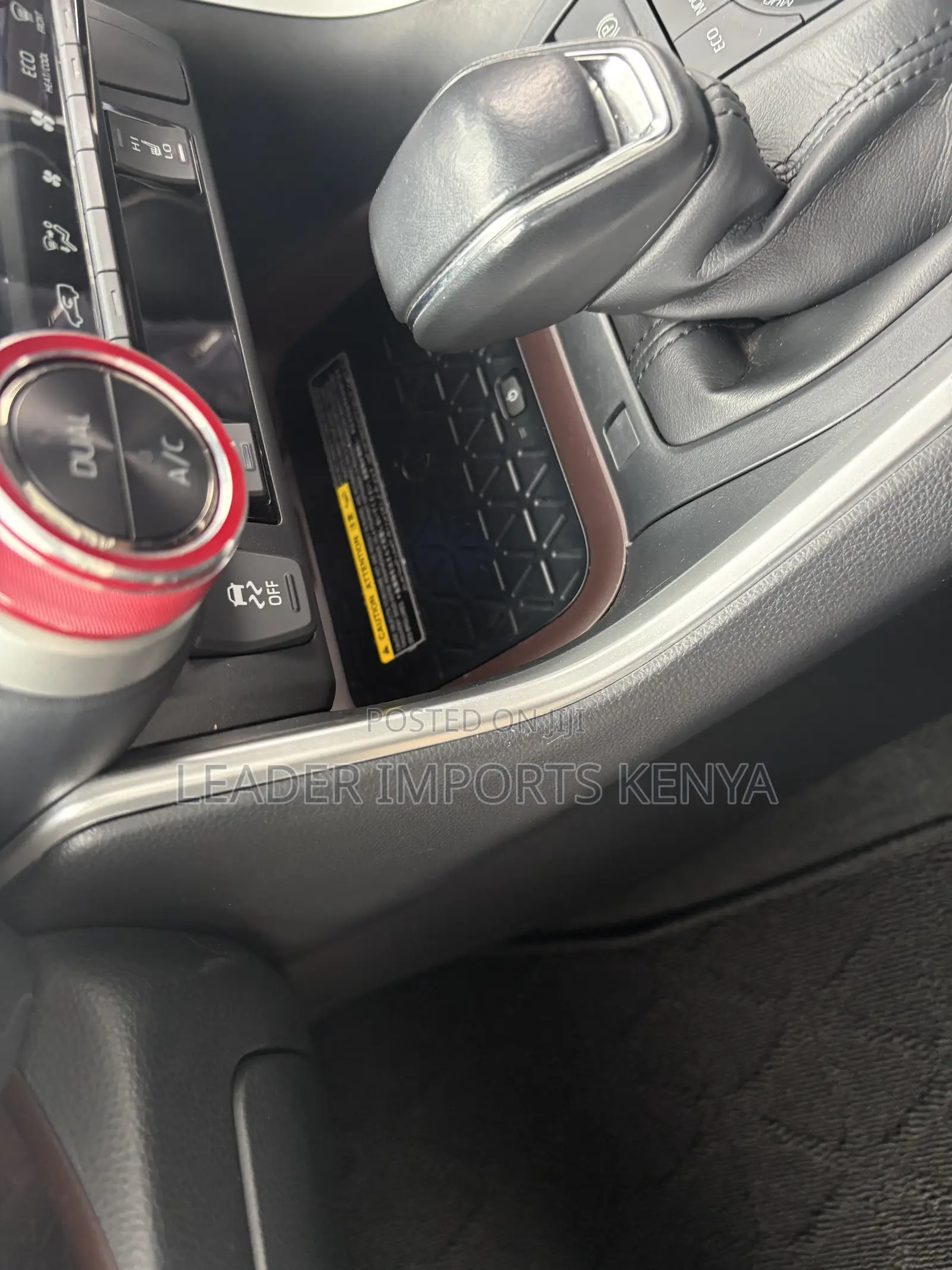 Toyota RAV4 Adventure AWD 2020 White