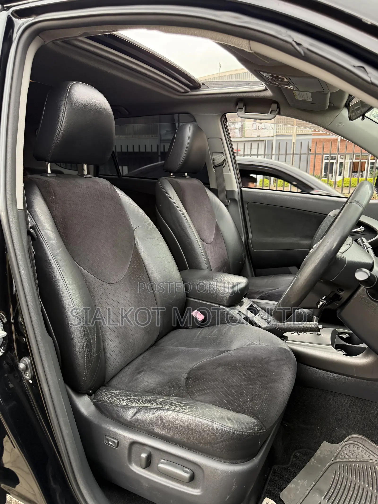 Toyota Vanguard 2009 Black