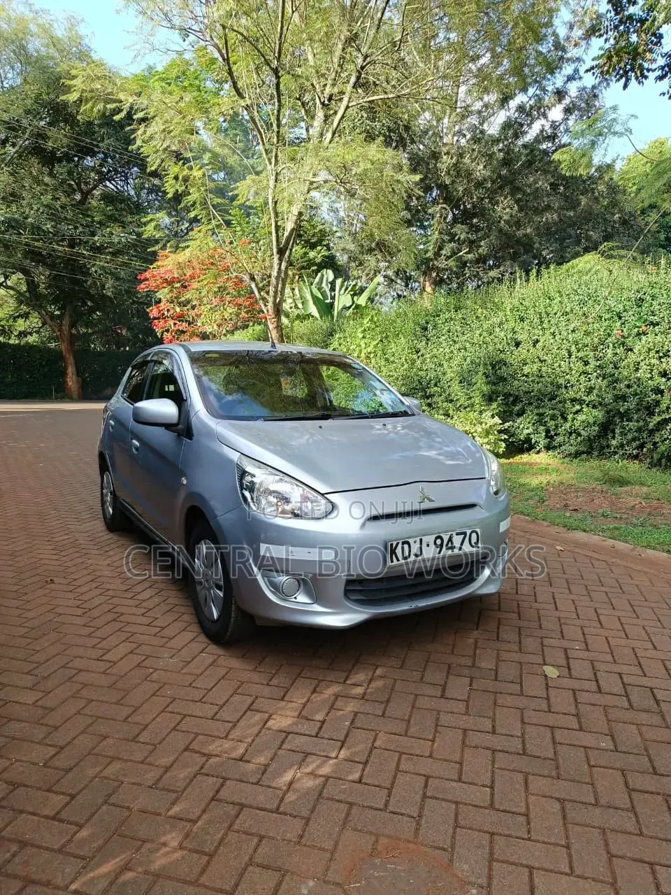 Mitsubishi Mirage 2015 Silver