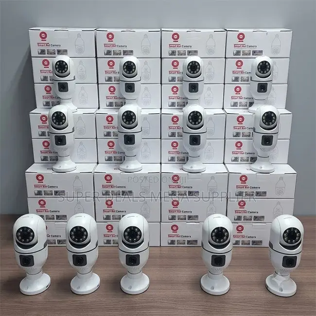 Factory Direct Prices PTZ Rotating Dual Lens Wifi Bulb Cameras