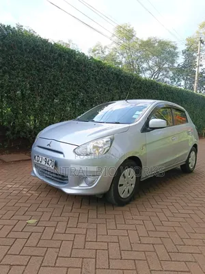 Mitsubishi Mirage 2015 Silver