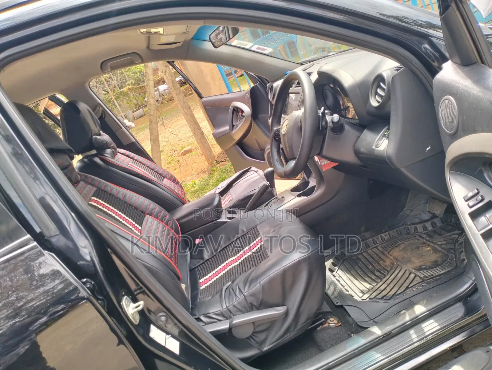 Toyota Vanguard 2013 Black