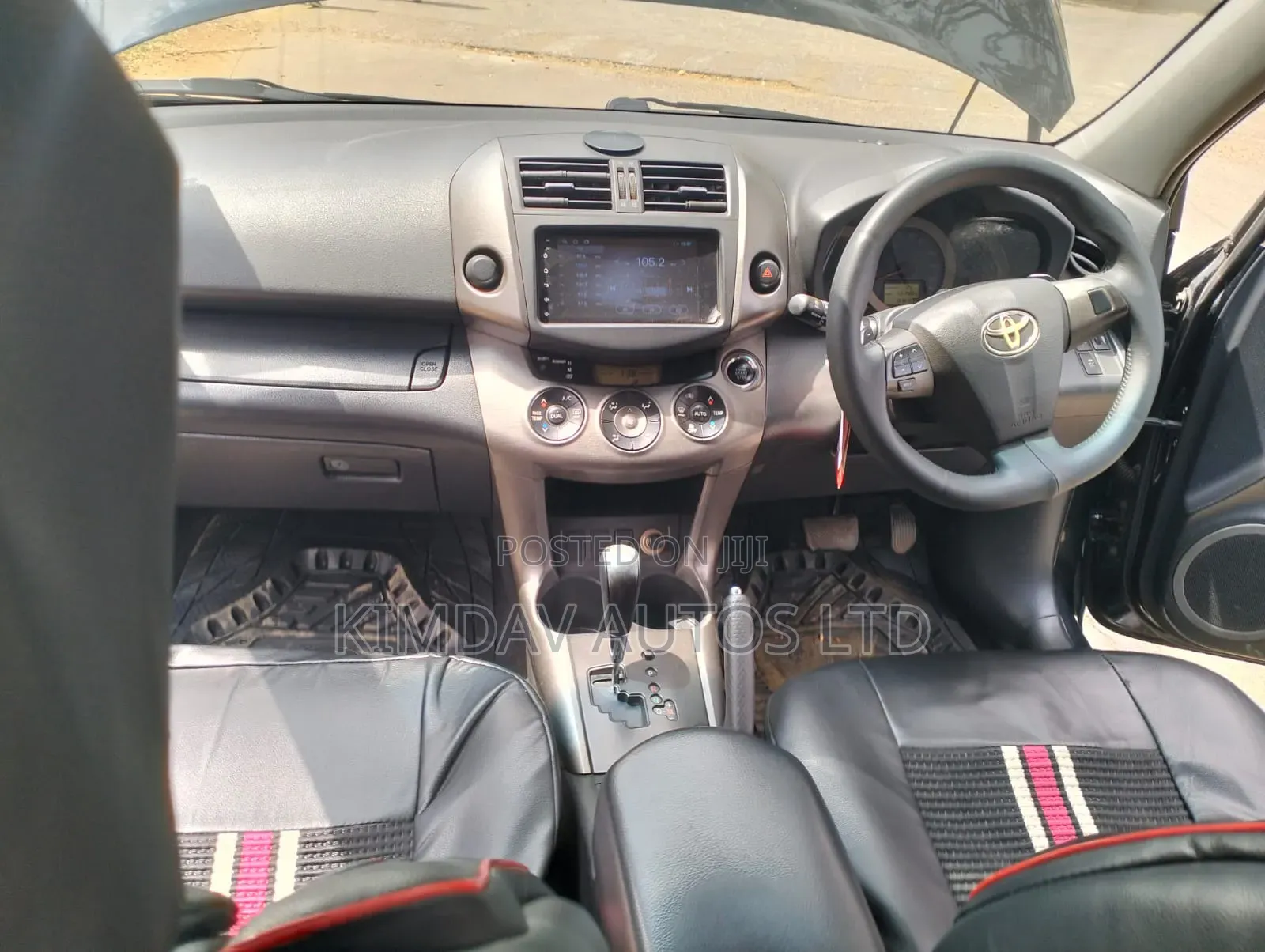 Toyota Vanguard 2013 Black