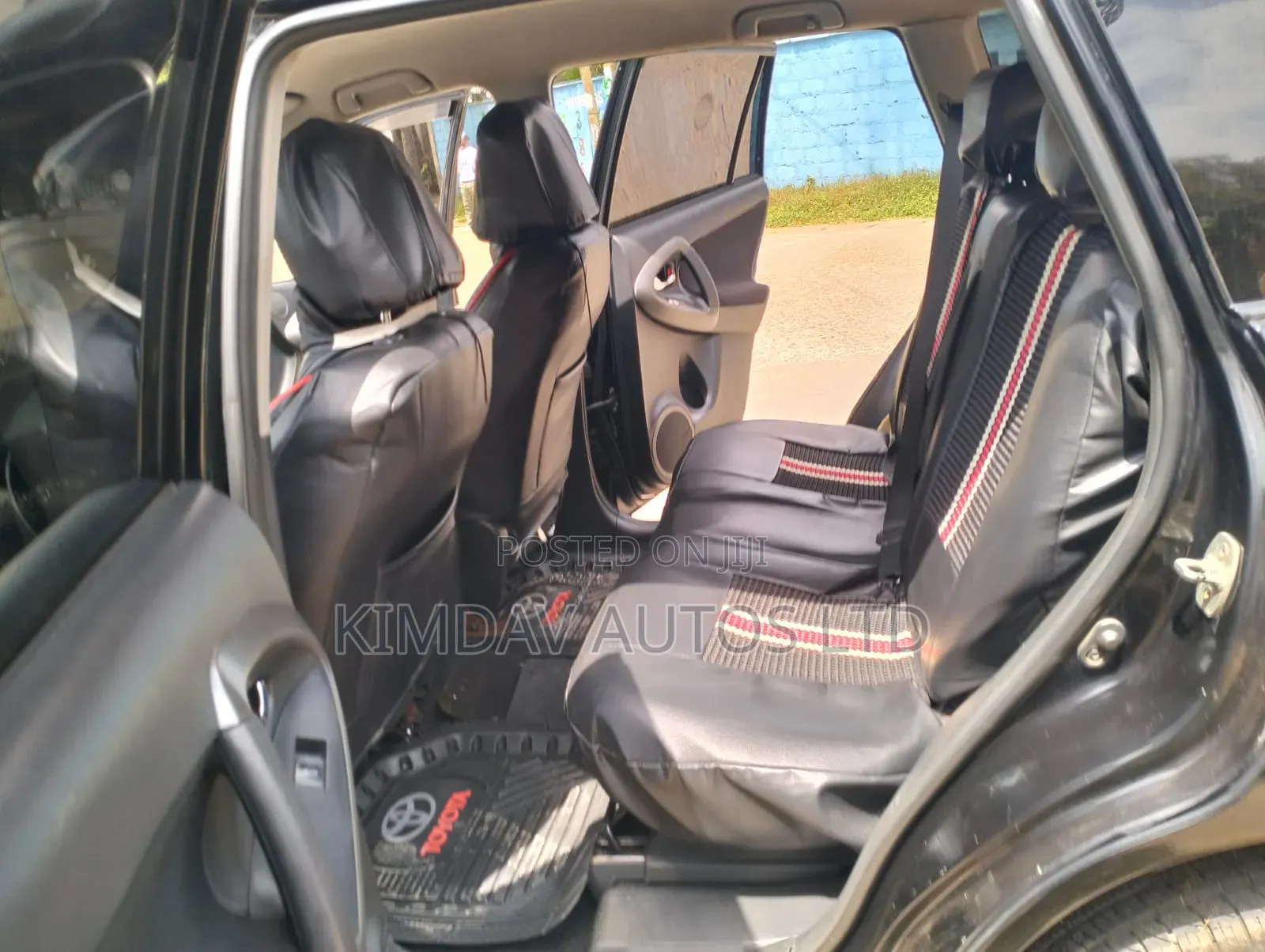 Toyota Vanguard 2013 Black