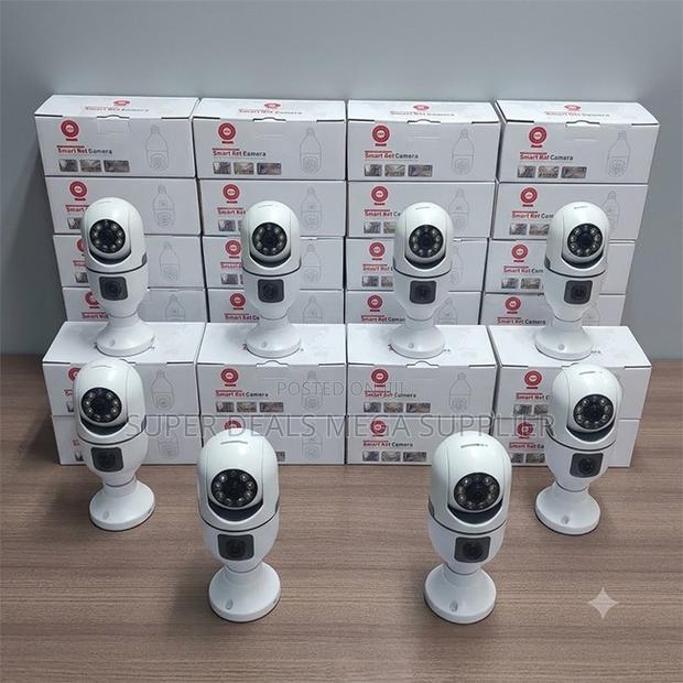 Manufacturer Prices PTZ Rotating Dual Lens Wifi Bulb Cameras - main view