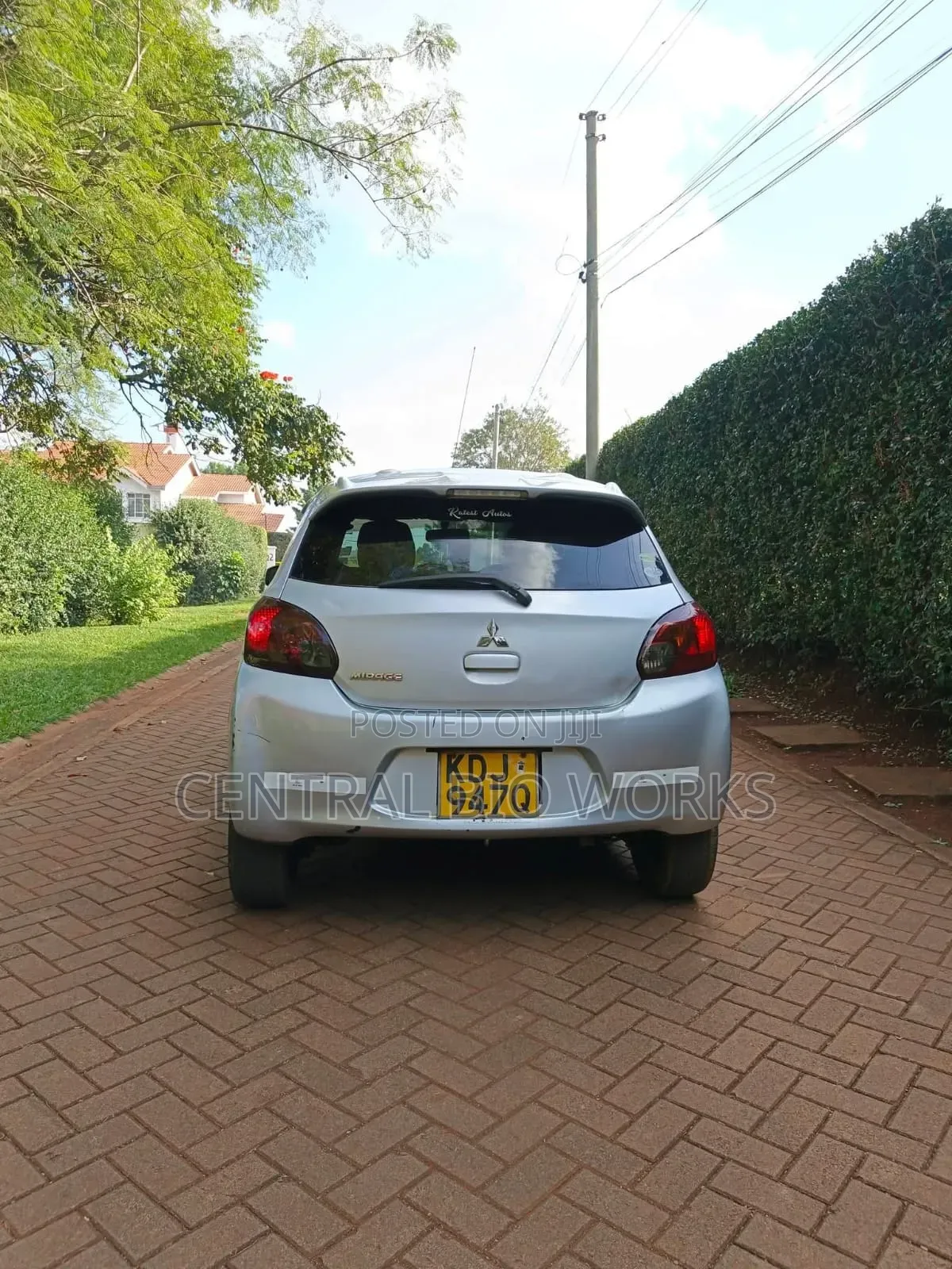 Mitsubishi Mirage 2015 Silver