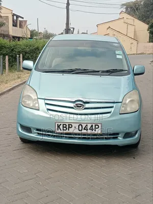Toyota Corolla Spacio 2003 Green