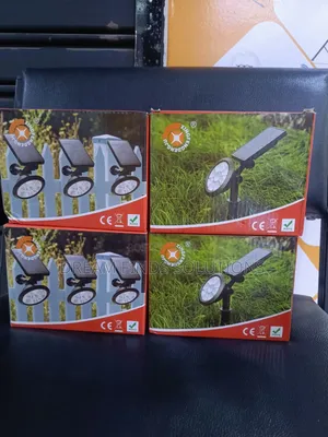 Beautiful Outdoor Bright Solar Lights 4 Pieces
