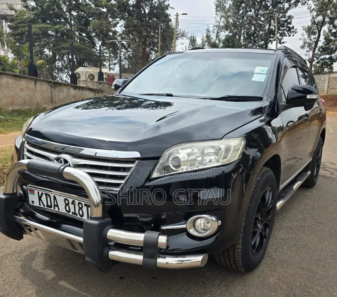 Toyota Vanguard 2013 Black