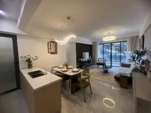 3bdrm Apartment in Lavington for sale