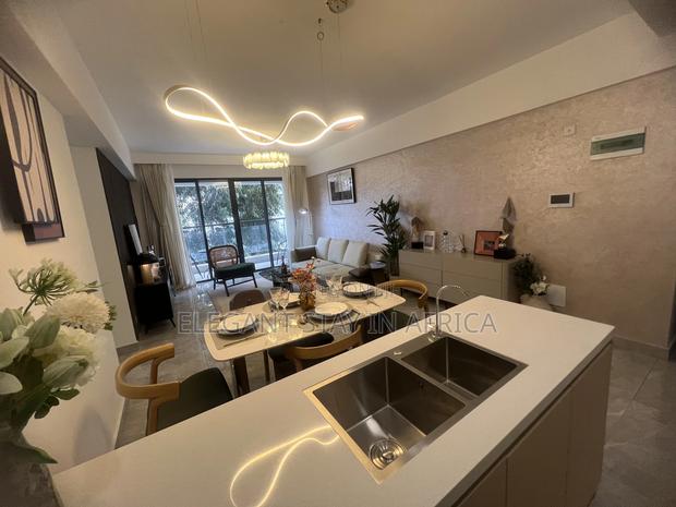 3bdrm Apartment in Lavington for sale - main view