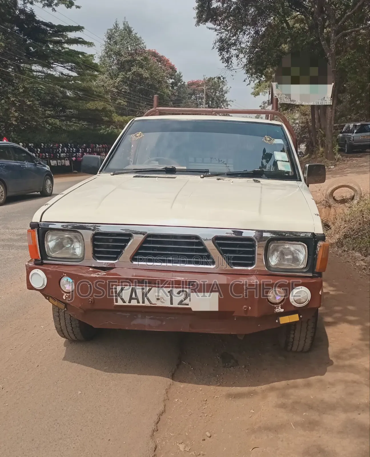 Nissan Hardbody 1995 White