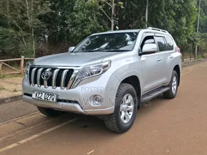 Toyota Land Cruiser Prado 2014 Silver