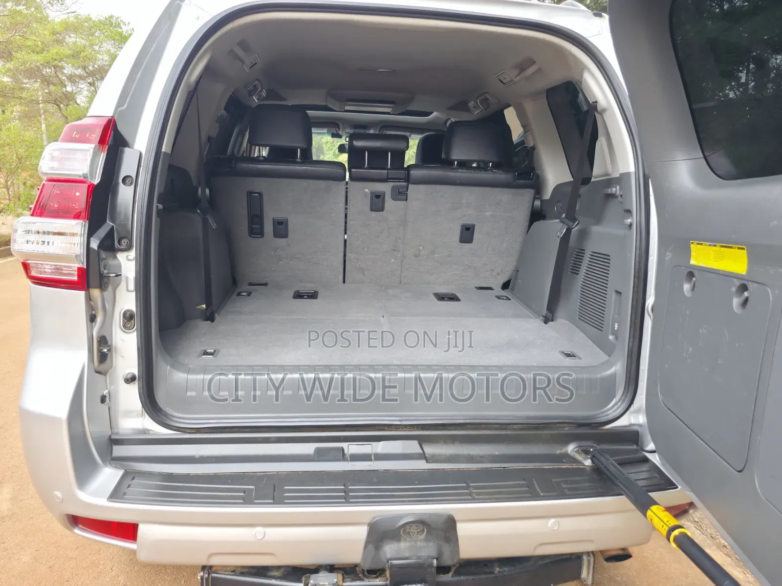 Toyota Land Cruiser Prado 2014 Silver