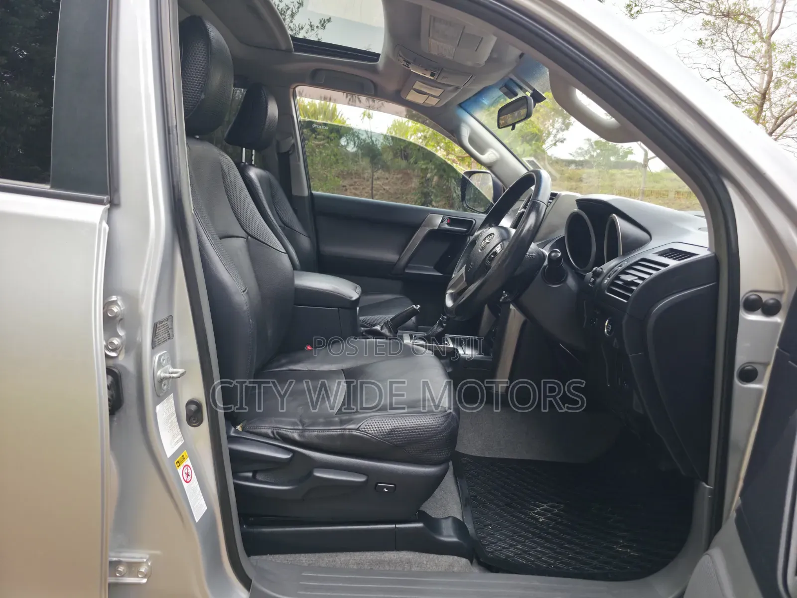 Toyota Land Cruiser Prado 2014 Silver