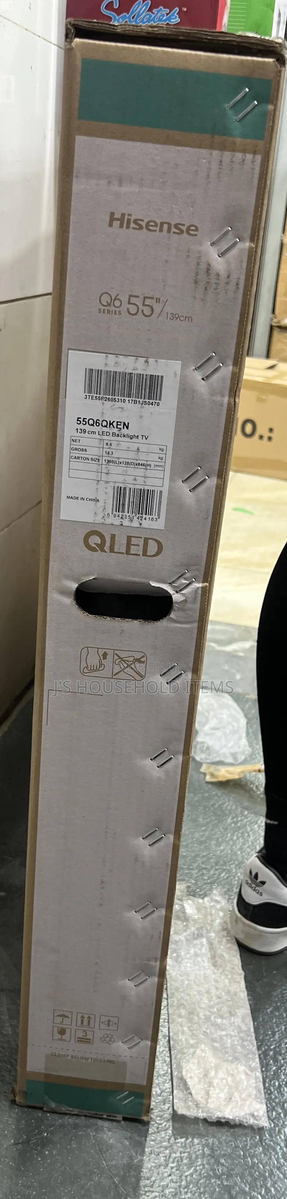 Hisense 55 Inch Smart QLED Q6
