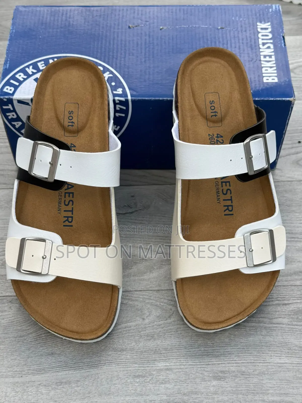Vibes Tupu! Ladies' Sandals Now Available! Delivery Countrywide!